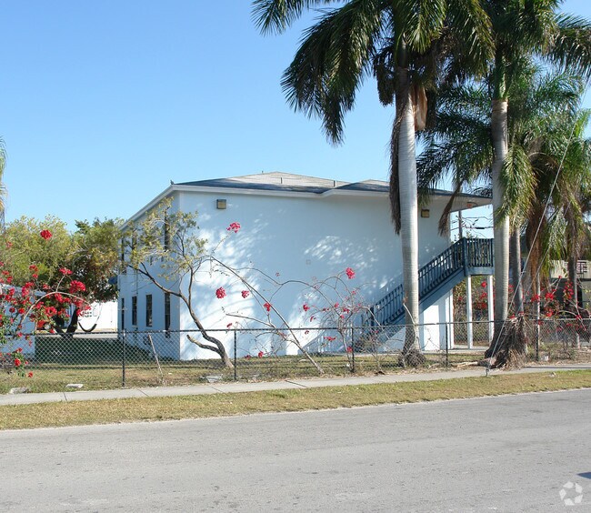 Building Photo - 151 NW 9th St