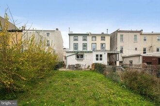 Building Photo - 4714 Fowler St