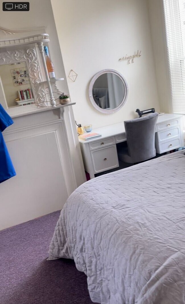 Foto del edificio - Beautiful Home On Campus Pre Leasing Fall ...