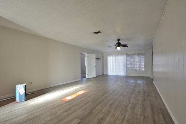 Foto del edificio - 2714 94th St