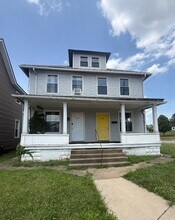 Building Photo - 2359 Mahoning Rd NE