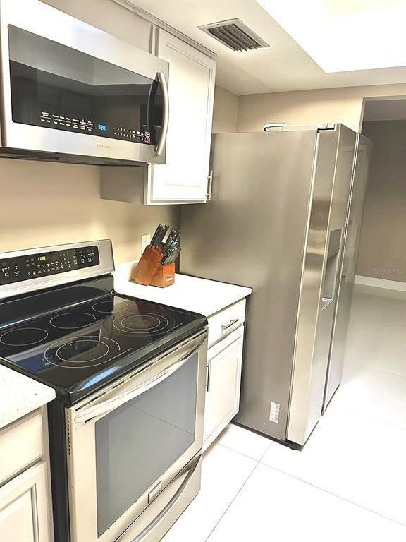 Foto del edificio - 5480 Lake Jessamine Dr