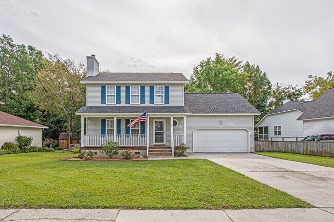 Foto del edificio - 4Br in No HOA Neighborhood Woodland Lakes