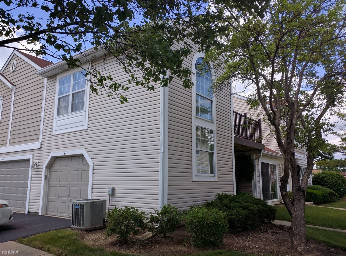 441 Le Parc Cir, Buffalo Grove, IL 60089 Townhome Rentals in Buffalo