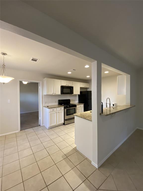 Building Photo - 2509 Flora Cove