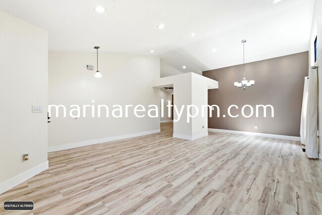 Building Photo - Home Sweet home-Beautiful remolded 3 bedroom 2 bathroom