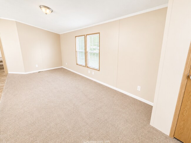 Building Photo - 49430 Au Lac Dr E