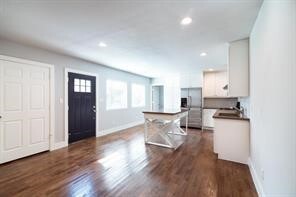 Building Photo - 1919 Lombardy St