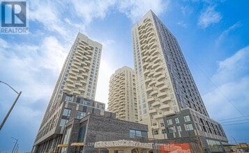 Building Photo - 498-1498 Caldari Rd