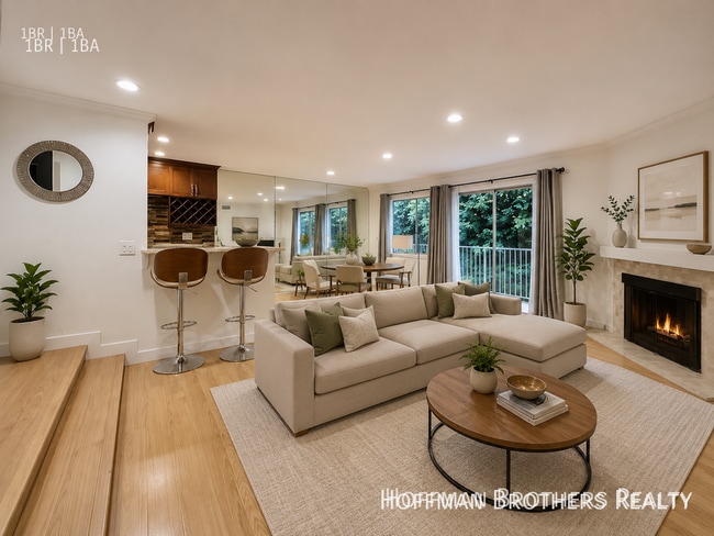 Building Photo - 1515 S Beverly Dr
