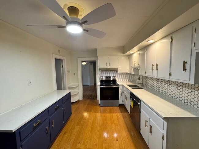 Foto del edificio - 651 Quinnipiac Ave