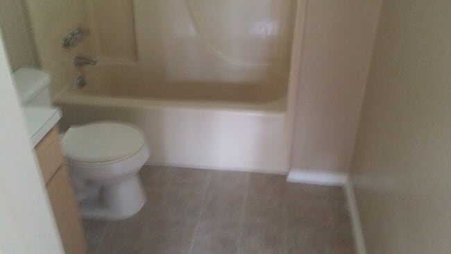 Building Photo - Yorktown Home becoming available. Taking a...