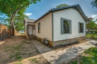 Building Photo - 4615 Vinson St