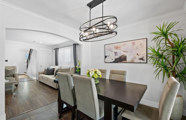 Foto del edificio - 2184 W Warren Ave