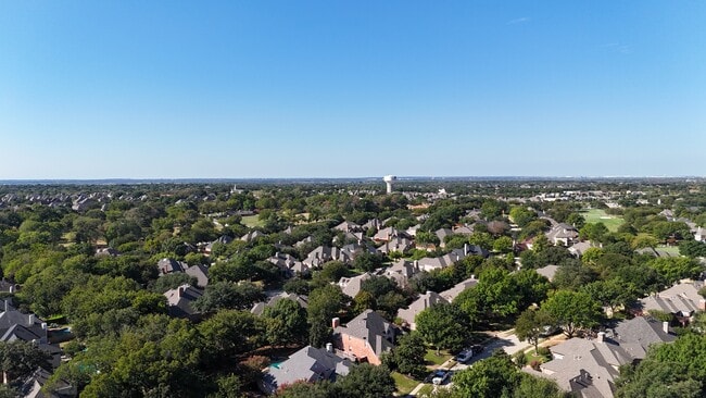 Building Photo - 3505 Crescent Ct