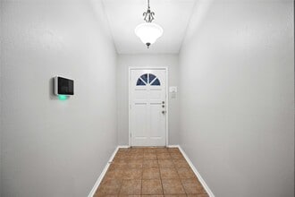 Building Photo - 20323 Pinefield Ln