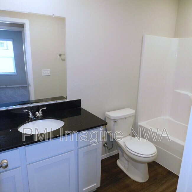 Foto del edificio - 993 S Brambling Ln