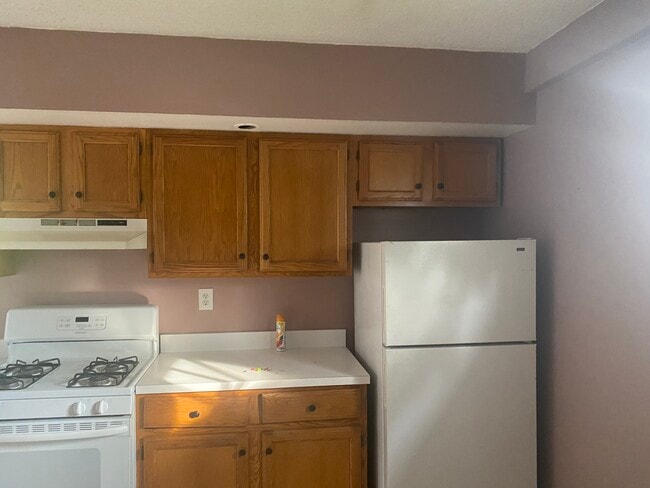 Kitchen - 3 N Swarthmore Ave