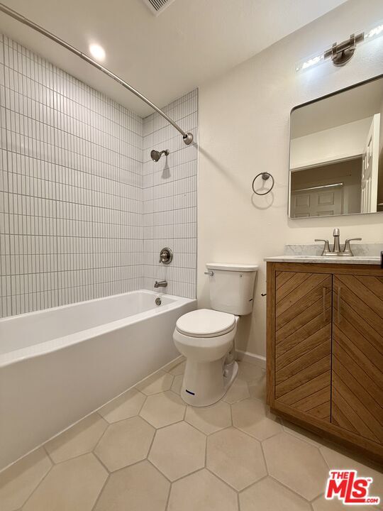 Building Photo - 1029 Coronado Terrace