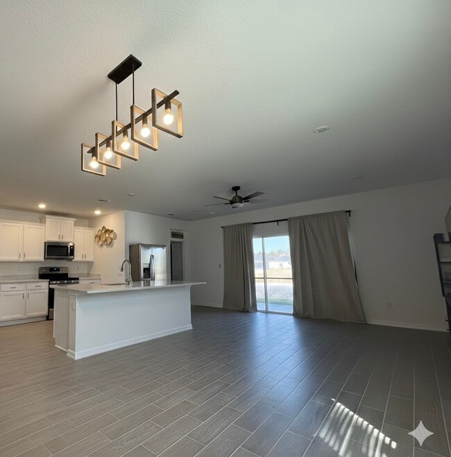 Building Photo - 1437 Lachlan Cir