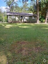 Building Photo - 979 Hillbilly Heaven Rd