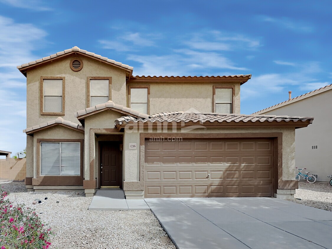 Foto principal - 4246 E Rousay Drive