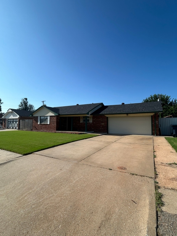 Foto principal - 2408 SW 78th St