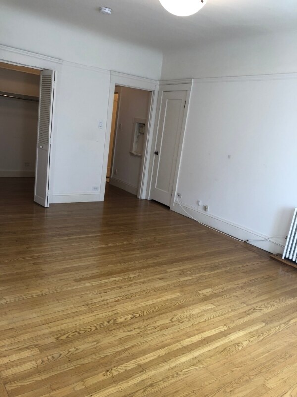 Foto del edificio - 190 Alhambra St