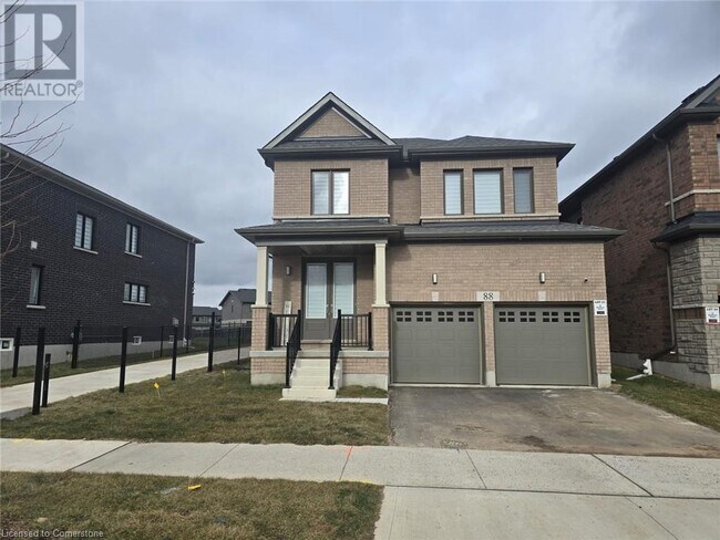 Building Photo - 88 Blacklock St