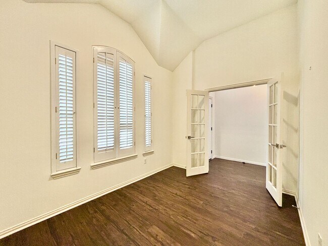 Building Photo - 4305 Heath