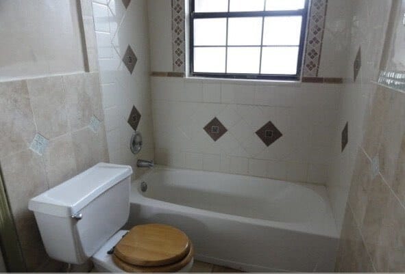 Building Photo - 8139 Justin Rd N