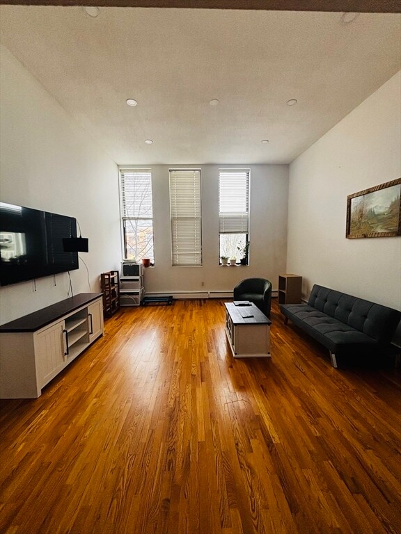 Foto del edificio - 60 Gibson St