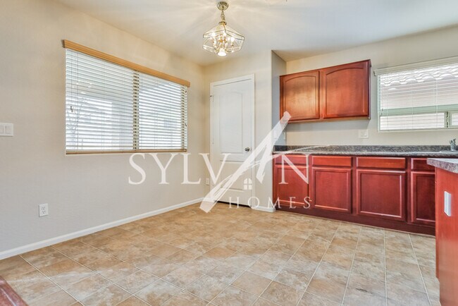 Building Photo - Fall in love with this spacious 3BR, 2.5BA...