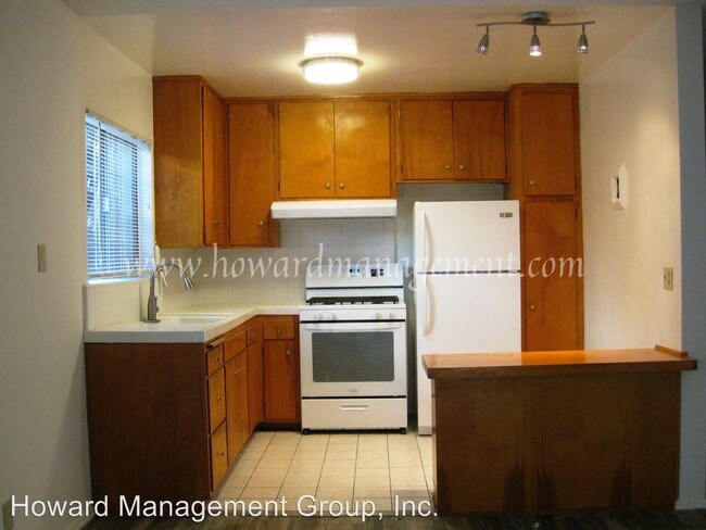 Building Photo - 3910 Inglewood Blvd