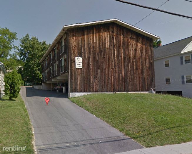 Primary Photo - 2713 Burnet Ave