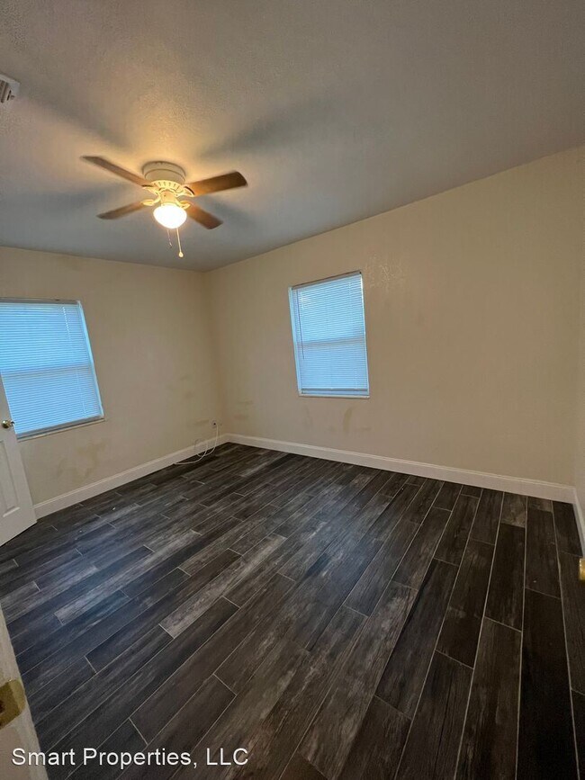 Building Photo - 2 br, 1 bath House - 401 5th ST SE