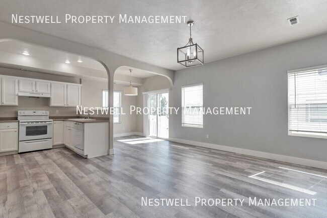 Building Photo - 7707 Yellowwood Ln