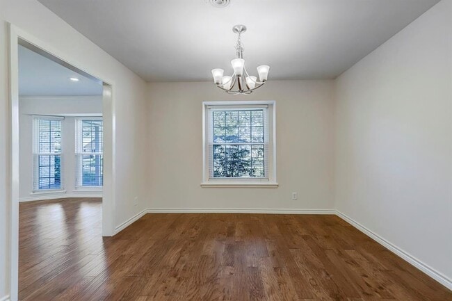 Building Photo - 10403 Raritan Dr