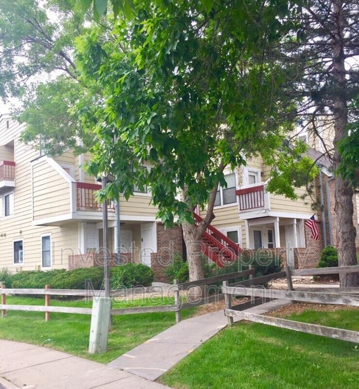 Primary Photo - 909 S Dawson Way