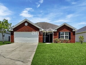Building Photo - 107 Fontenot Dr