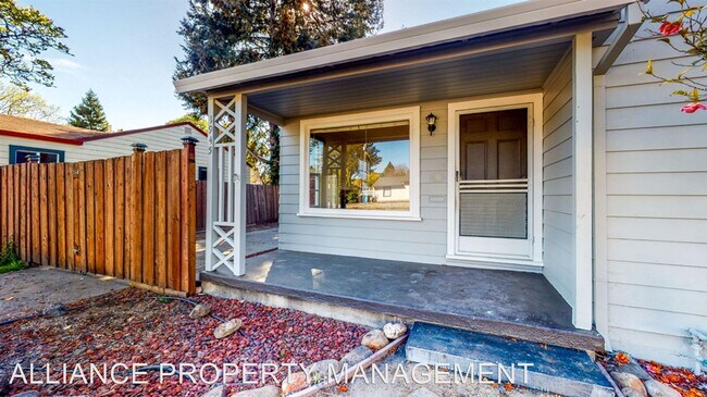 Building Photo - 2 br, 1 bath House - 1945 Nordyke Avenue