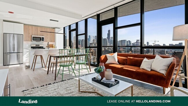 Foto del edificio - 730 N Milwaukee Ave