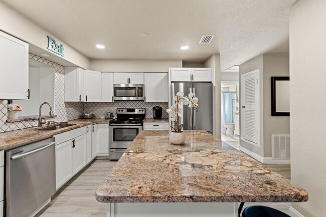 Photo - 10907 N 29th St Apartment