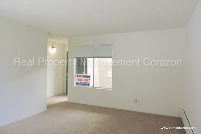Building Photo - 3910 Clear Acre Ln