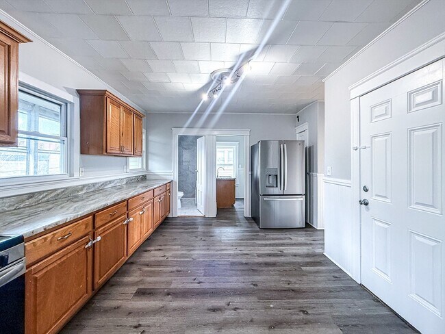 Foto del edificio - 18 Ellsworth St