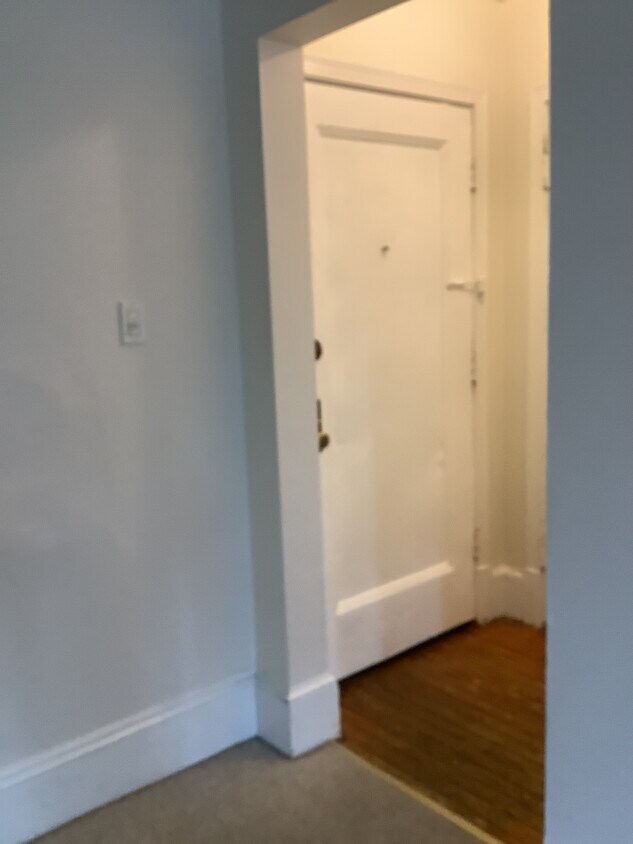 Primary Photo - 943 M St NW