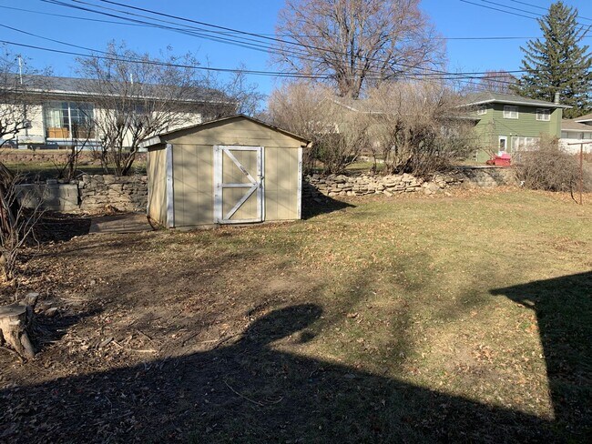 Foto del edificio - 3 Bedroom, 1 Bathroom One Level Home Centr...