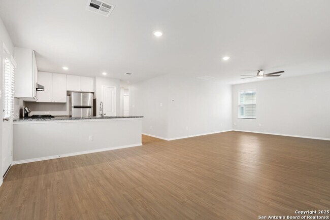 Foto del edificio - 3 Bedroom/2 Bath Silos Unit #1 Subdivision