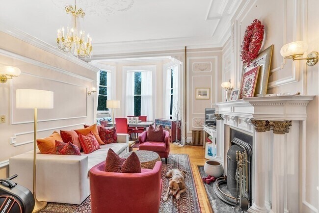 Foto del edificio - 335 Beacon St