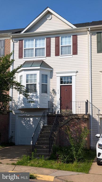 Foto del edificio - 424 Lilac Terrace NE
